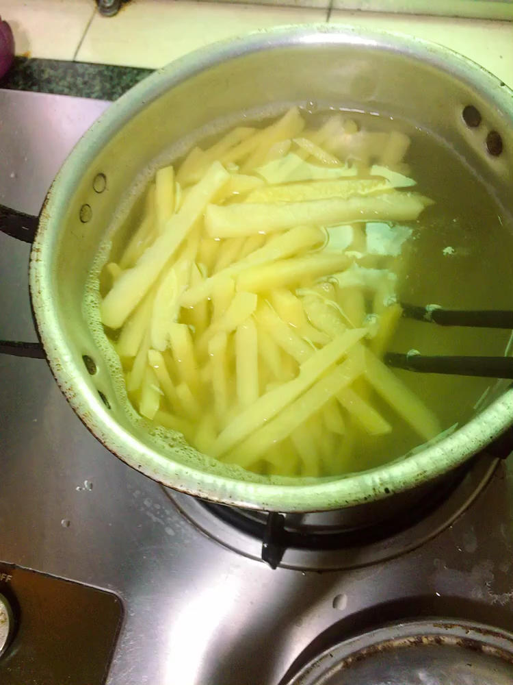 比肯德基好吃的炸薯条