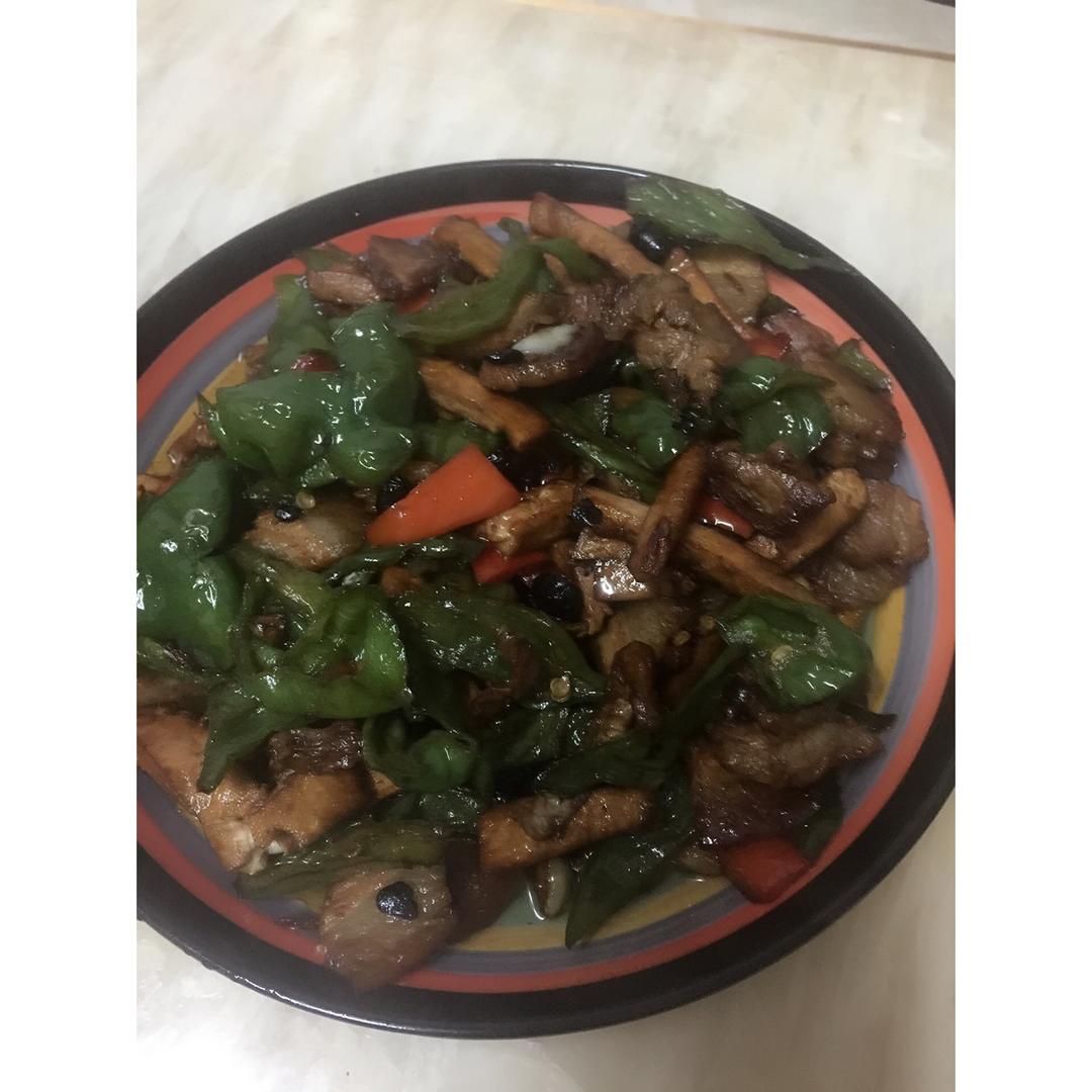 农家小炒肉【记忆中勾魂的油汤】