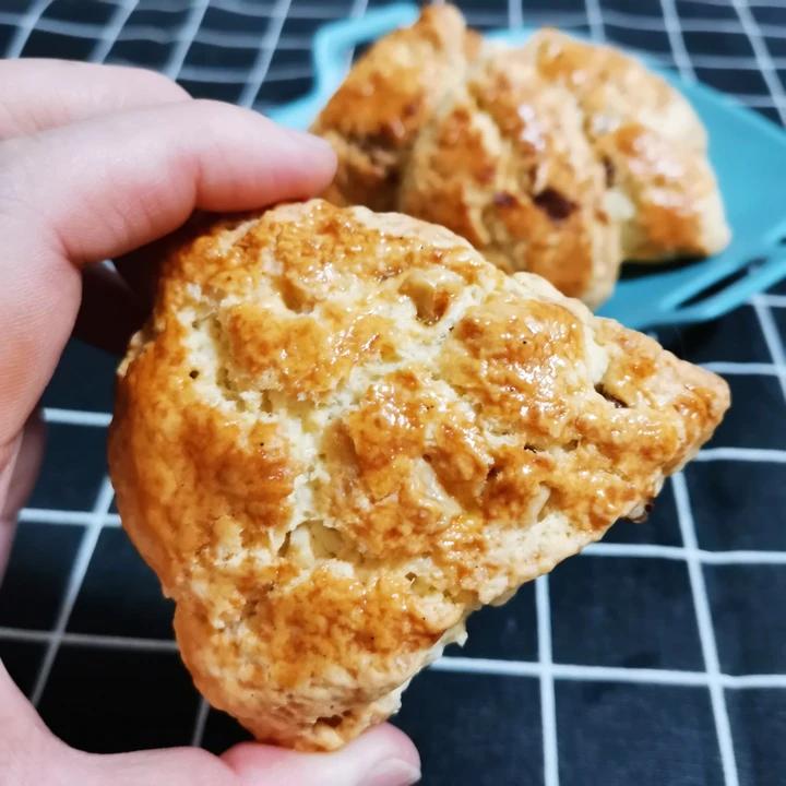 星巴克提子干黄油司康