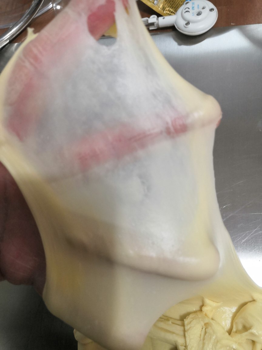 奶香纯粹的重料淡奶油吐司