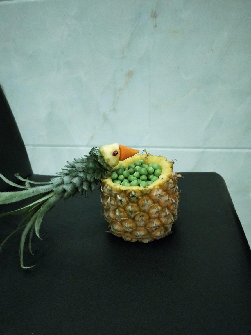 鸟语花香菠萝炒饭