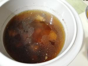 羊肚菌虫草花排骨汤的做法 步骤5