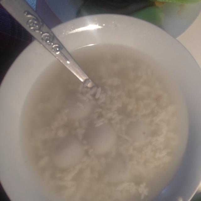 酒酿汤圆