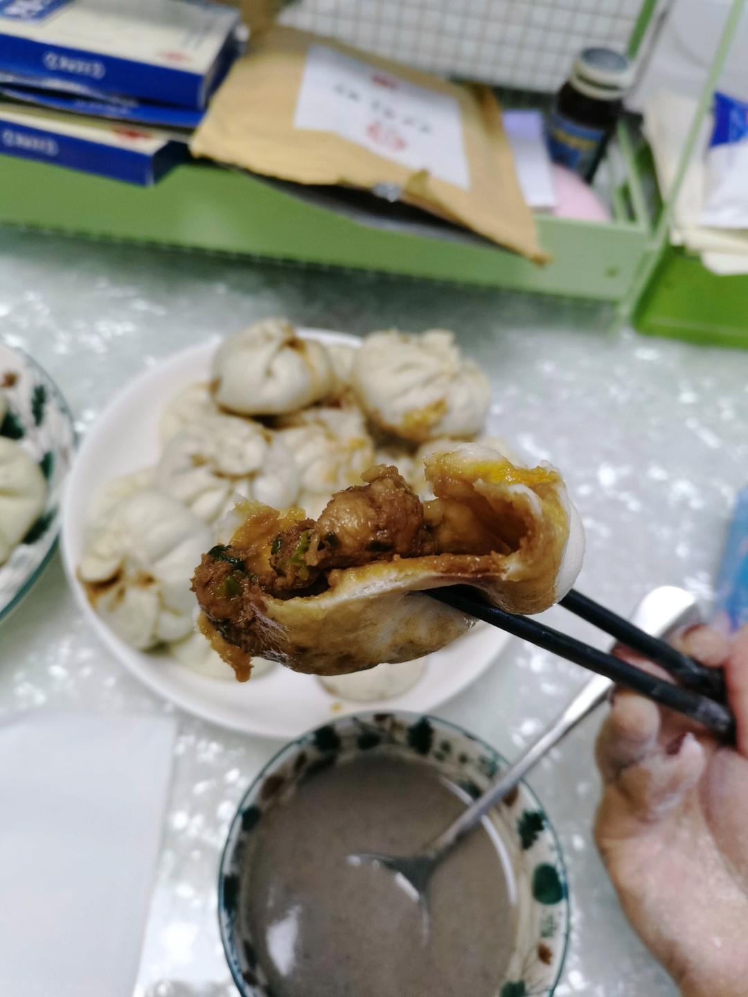 小笼包（秒杀市面上小笼包店的做法）