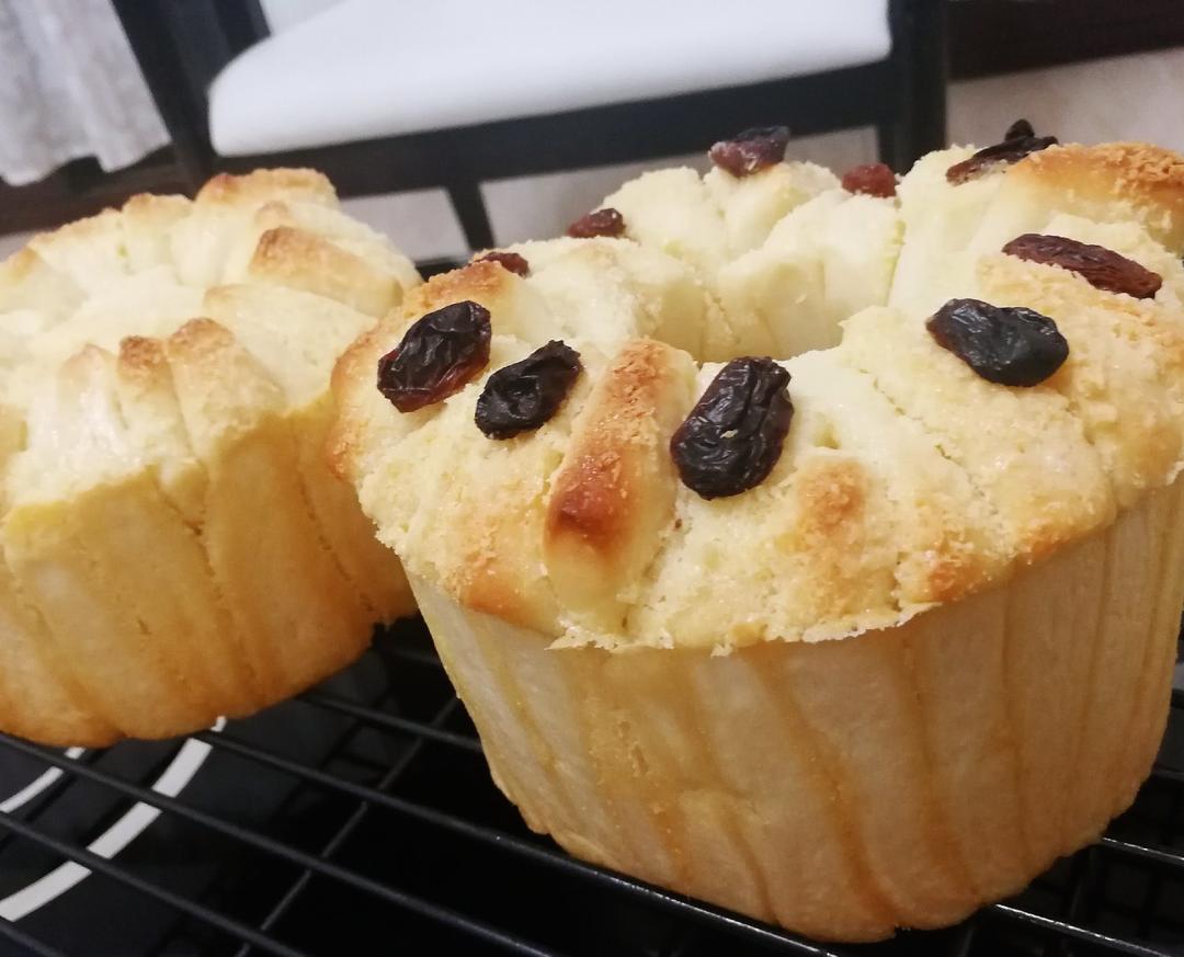 日式香浓炼乳面包