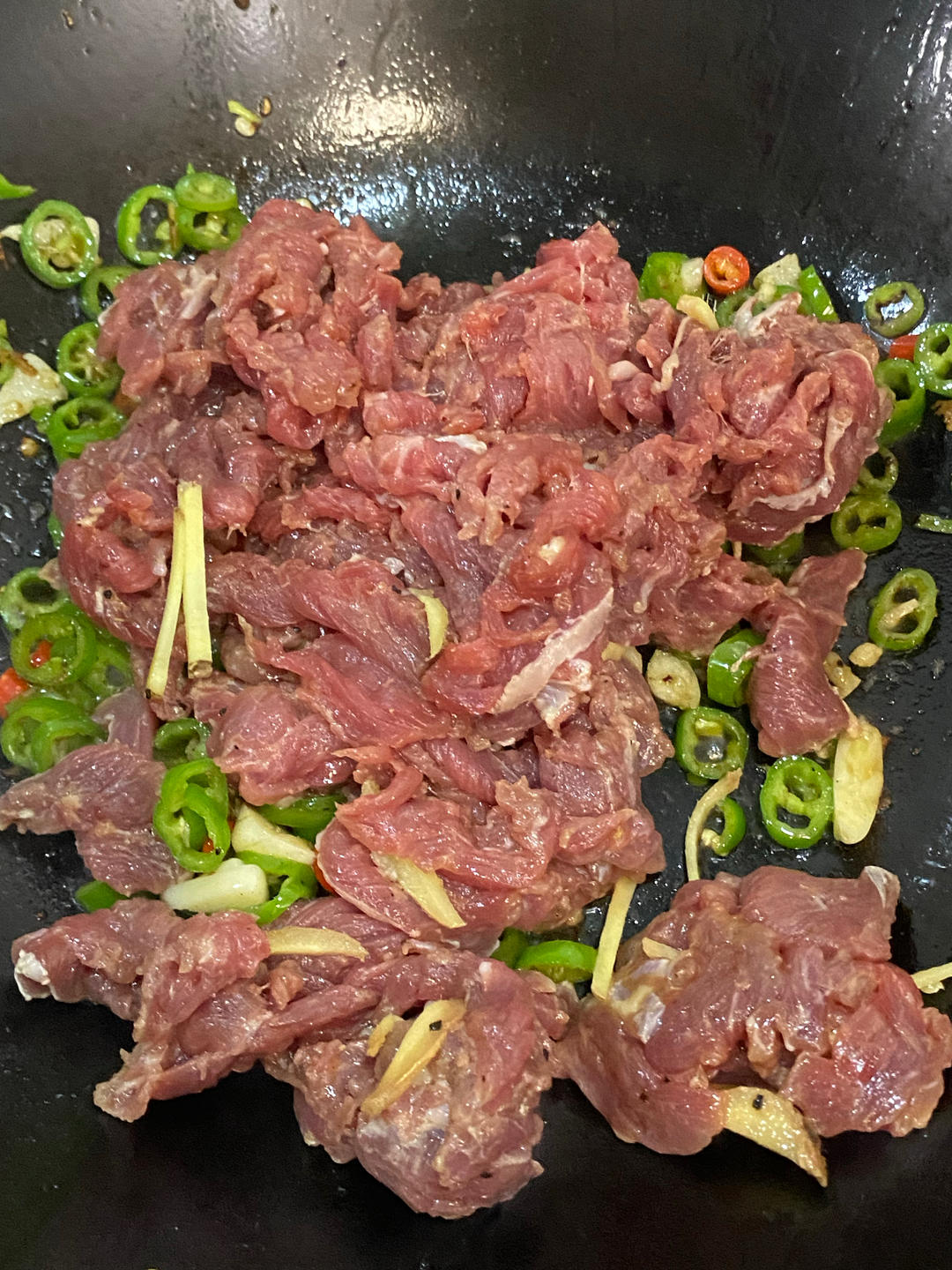 超级简单的萝卜丝炒牛肉，又嫩又鲜超下饭的做法 步骤4