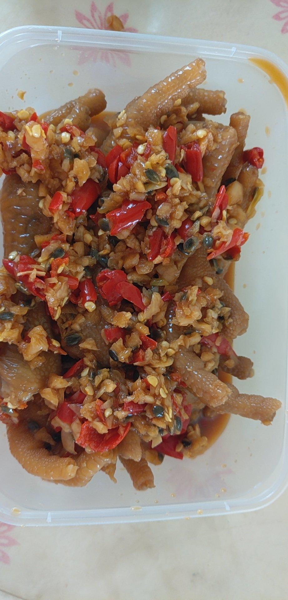 绝对不会后悔的酸辣鸡爪