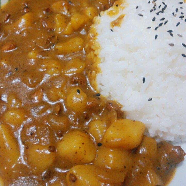 咖哩鸡肉饭