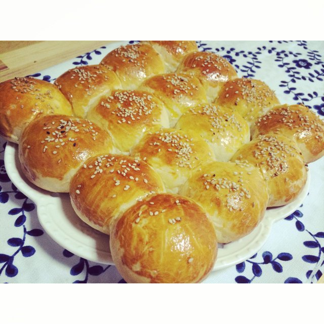 大人小孩都爱不释口的【蜂蜜牛奶小餐包】