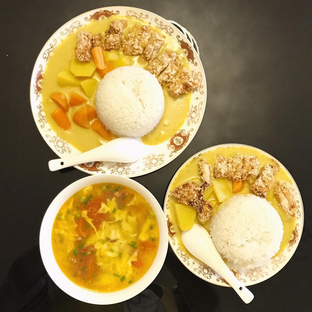 炸鸡排咖喱饭