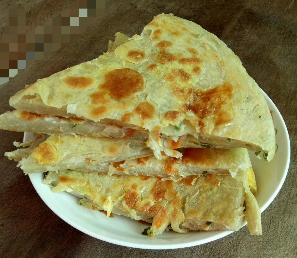 鸡蛋葱油饼                  （更新饼坯保存方法）