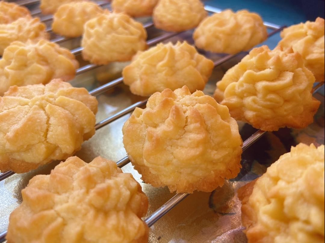 被业界猜了很久的网红牛油小花曲奇配方，酥的掉渣