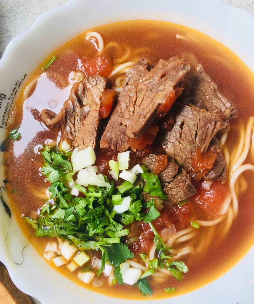 番茄牛肉面