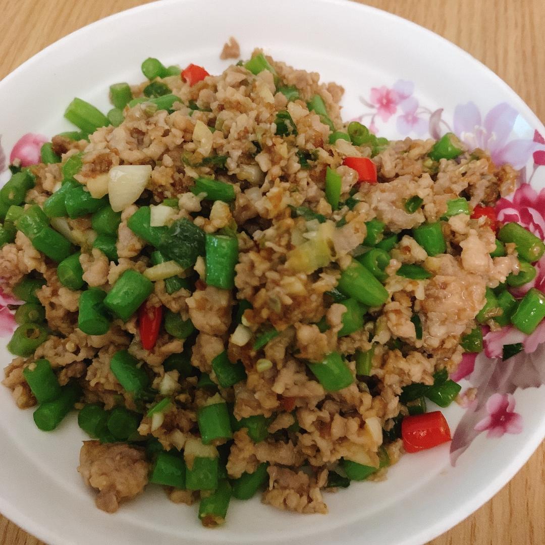 超简单的下饭菜🔥肉末豆角，好吃到流泪