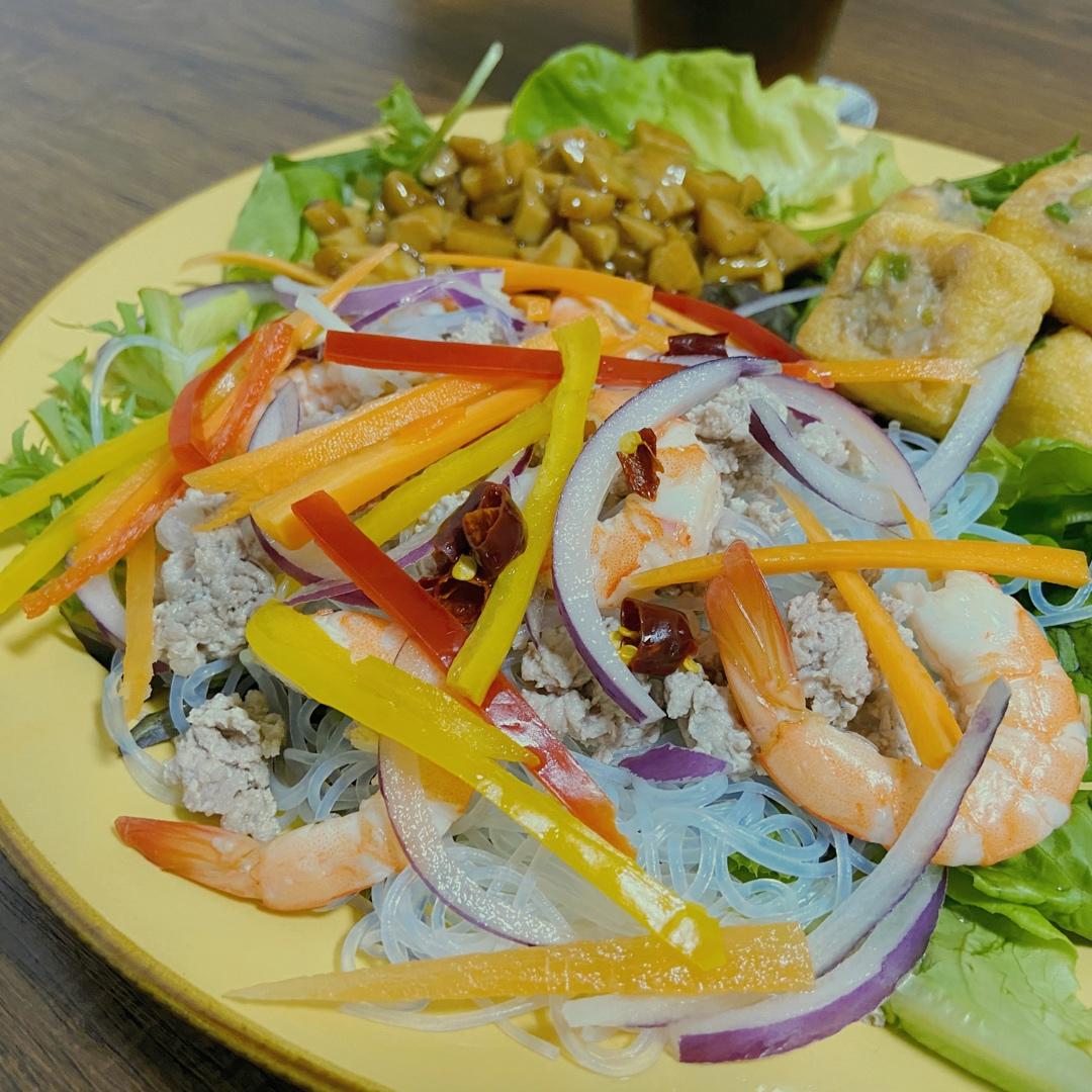 《昨日的美食》之鲜虾冬粉沙拉