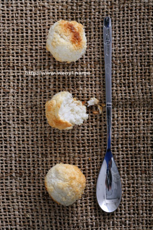 椰丝球的做法