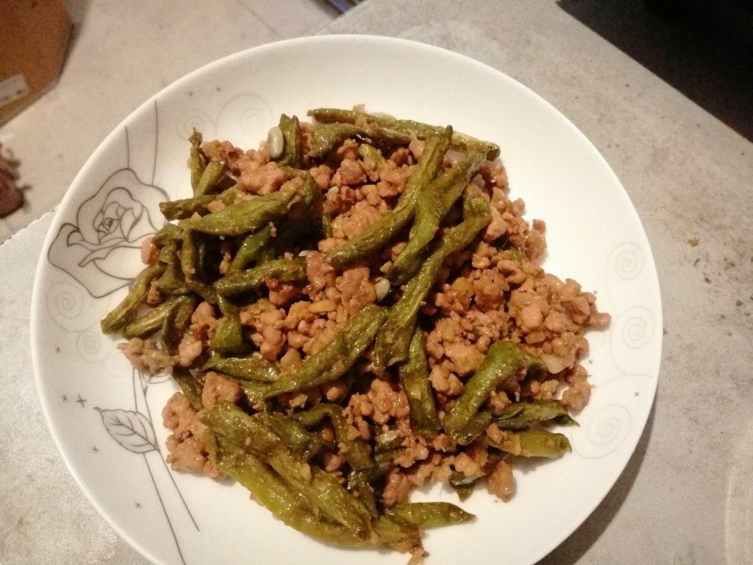 干煸肉末豆角