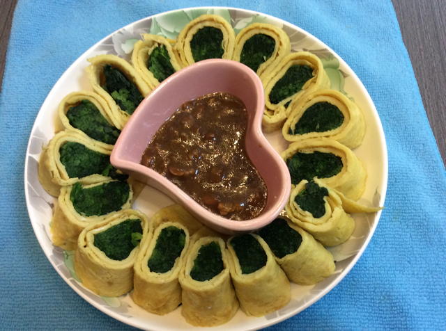 好吃又简单的鸡蛋菠菜卷