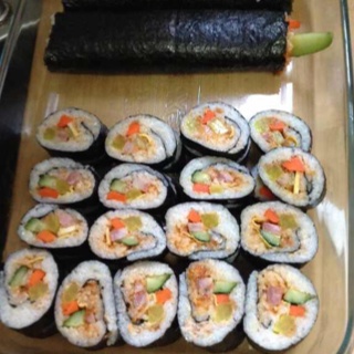 紫菜卷寿司
