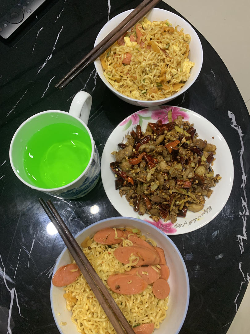 香到三公里外正在上班的男朋友立刻冲回家的神仙辣子鸡丁