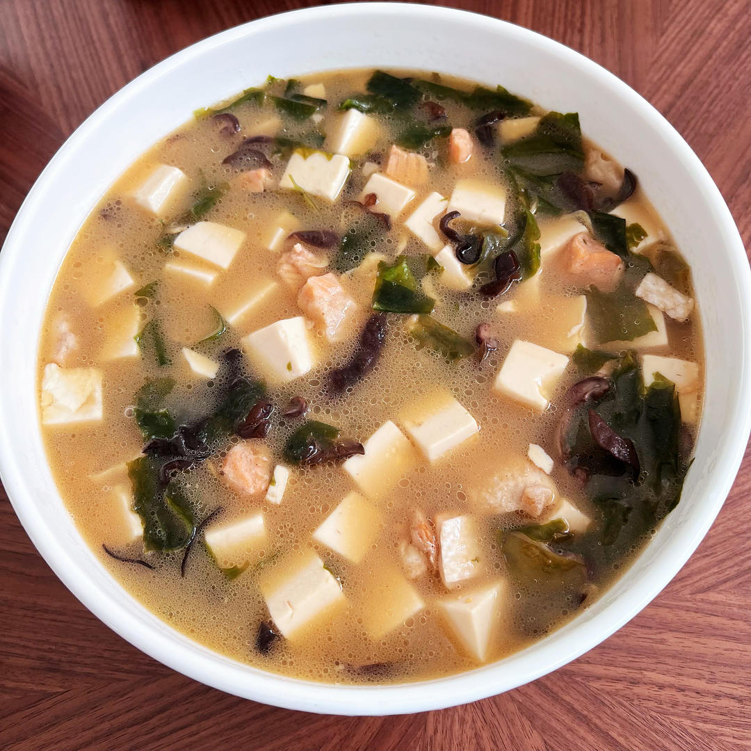 【健康三餐】三文鱼味噌汤