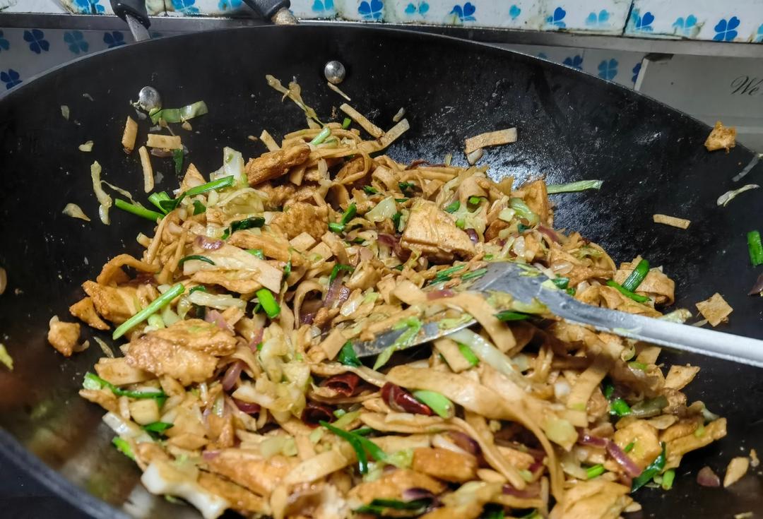 家常素炒饼丝