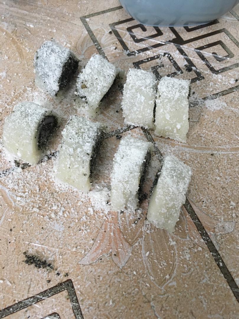 此配方做出的驴打滚无比软糯，放一天还是软的