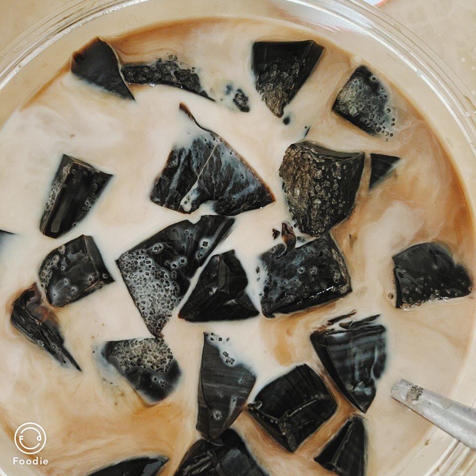 蜂蜜牛奶龟苓膏