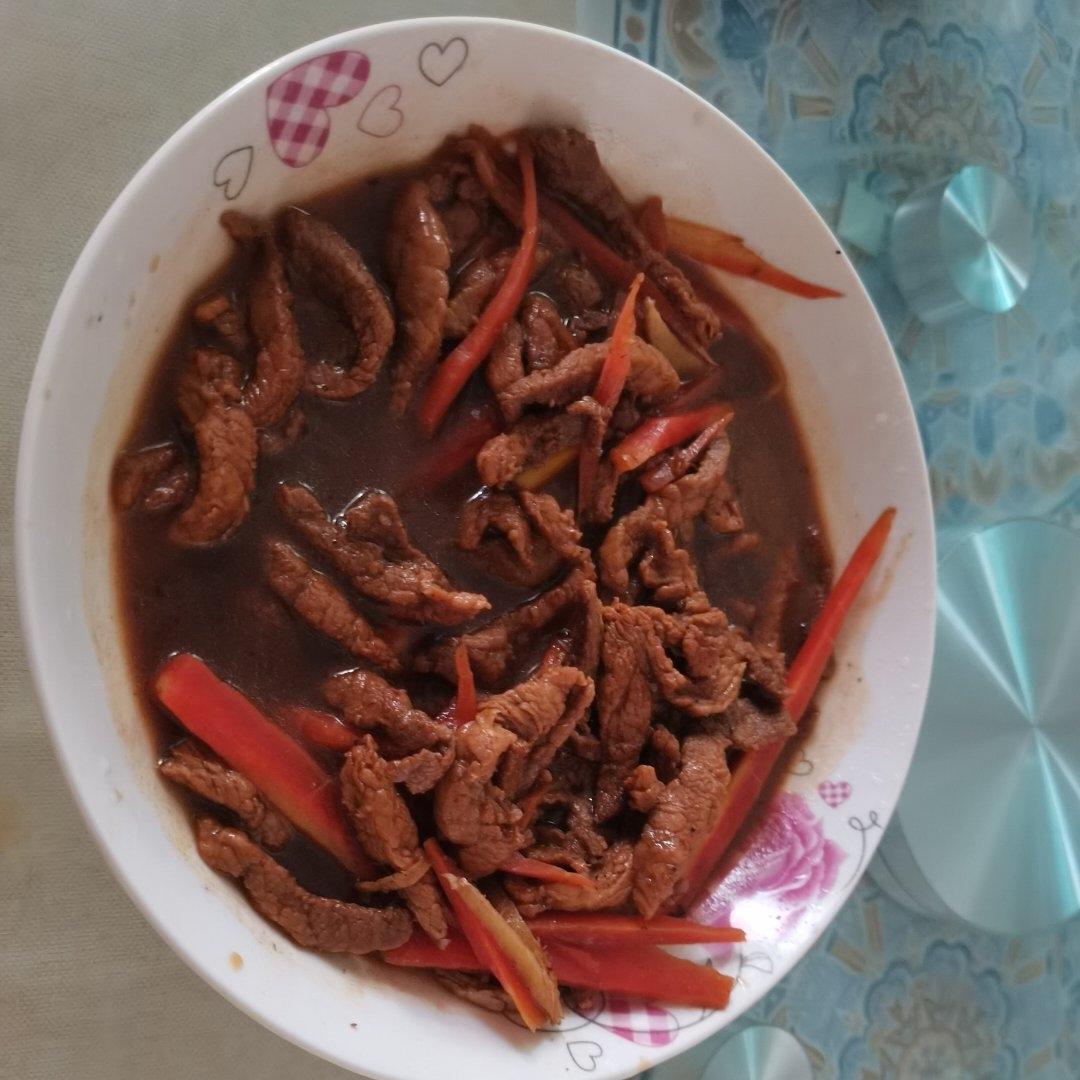 胡萝卜炒肉丝