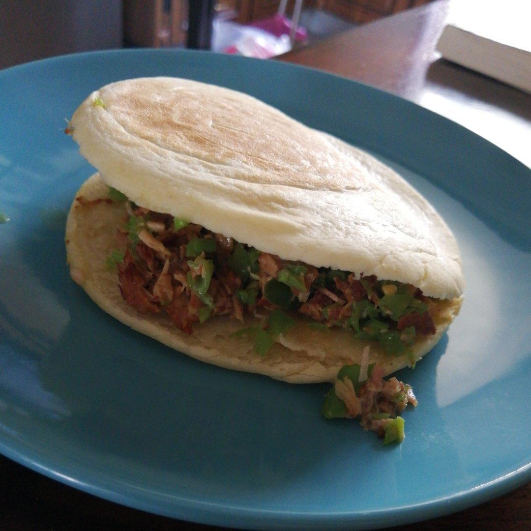 肉夹馍(白吉馍的制作)