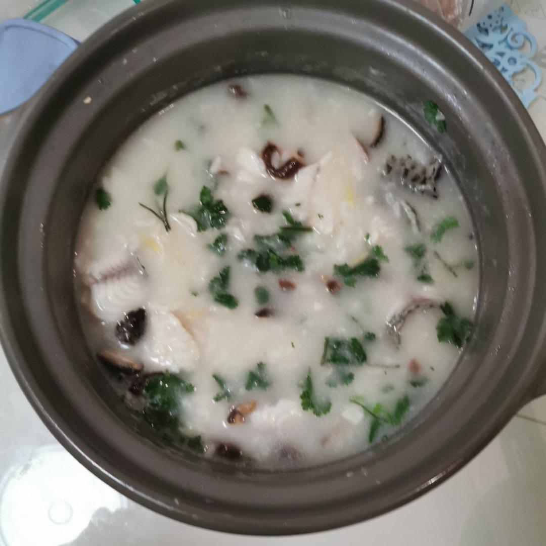 美味砂锅鱼片粥（2人份）