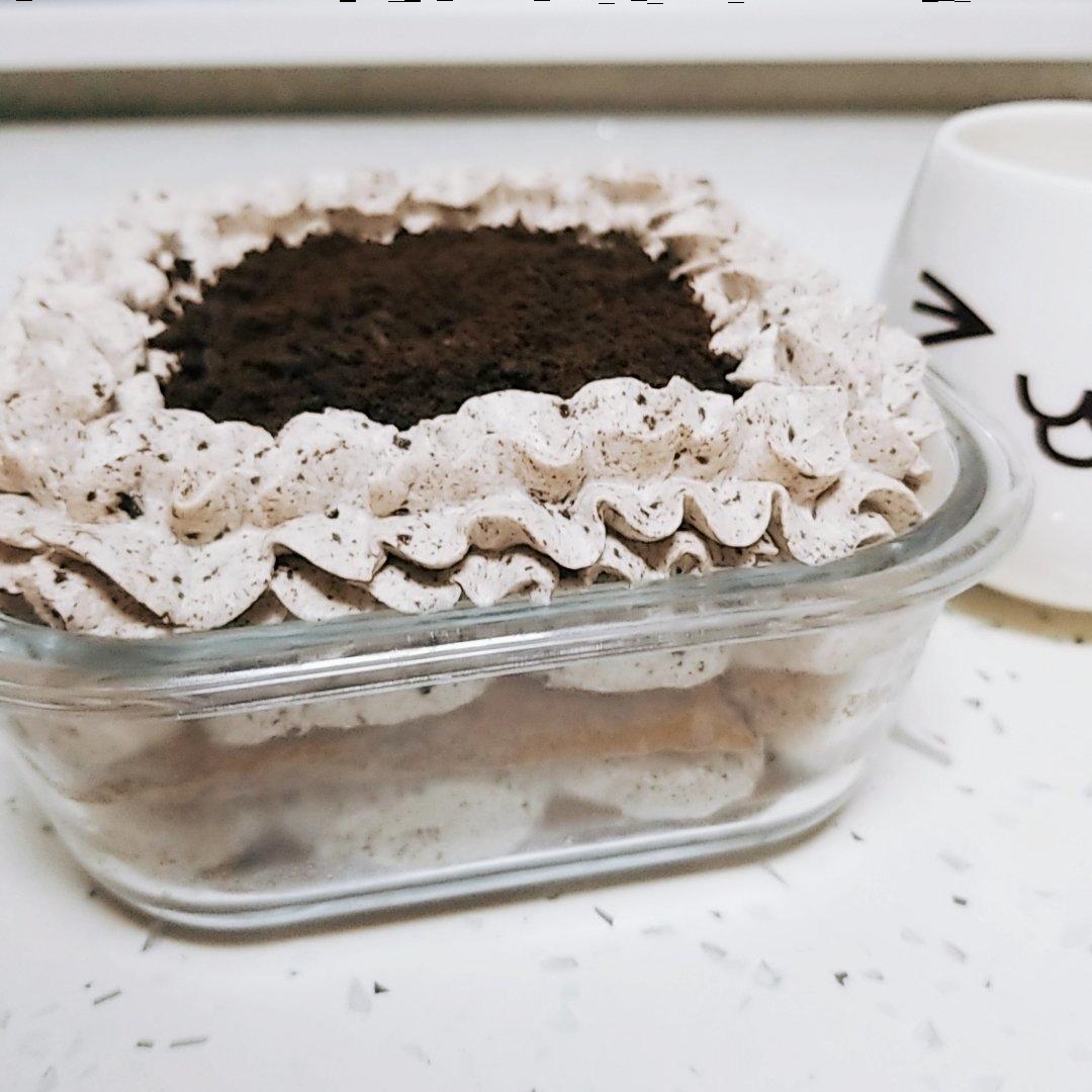 好吃到流泪的奥利奥咸奶油盒子蛋糕