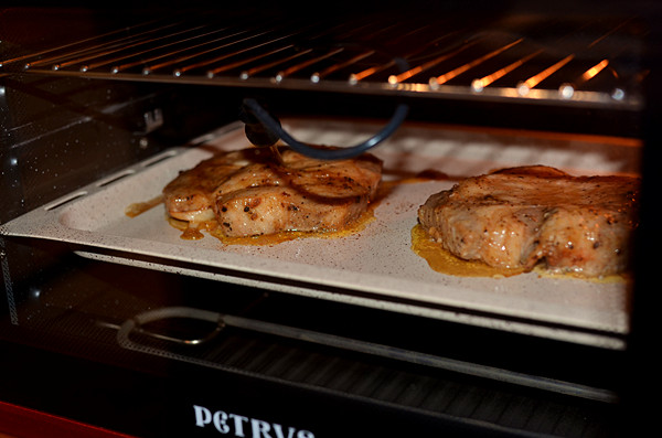 烤梅花肉—在家轻松做出餐厅味的做法 步骤9