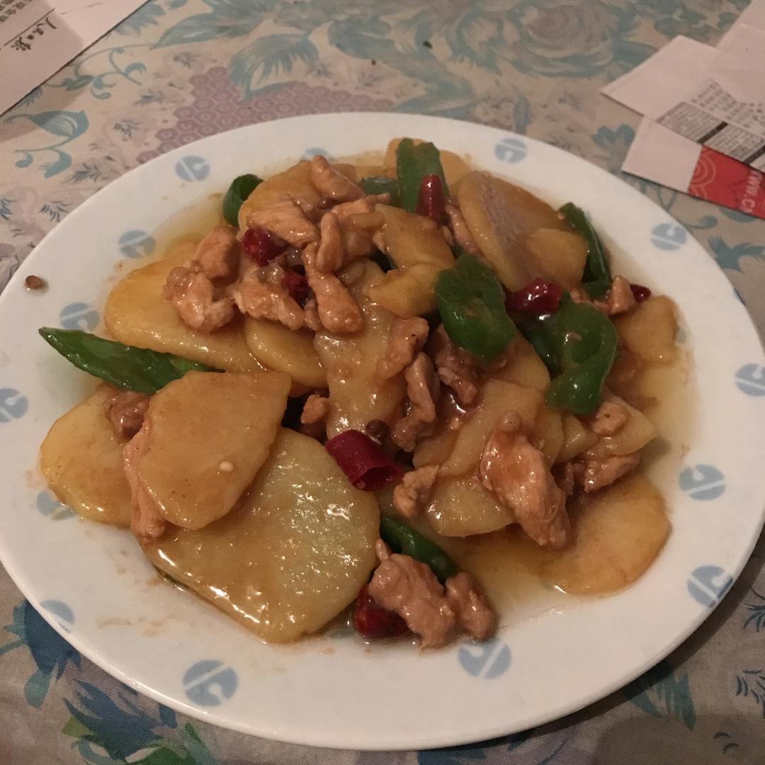 土豆片炒肉