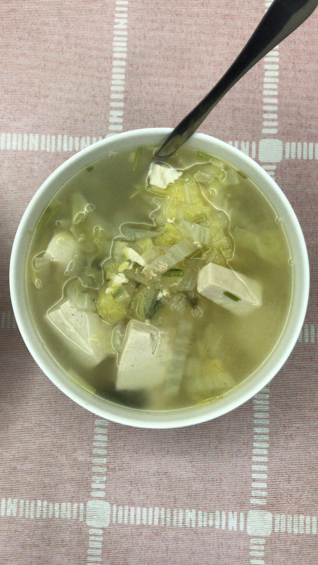 白菜豆腐汤