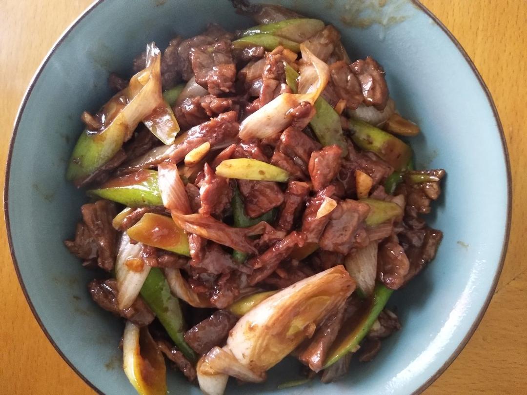 葱爆羊(牛)肉