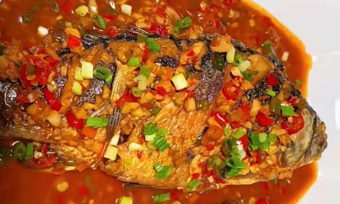 剁椒鲫鱼🐟的做法