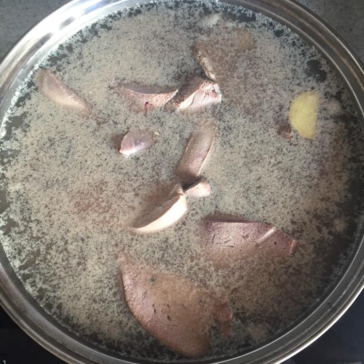 辅食：补钙补铁补血无腥味（猪肝粉）