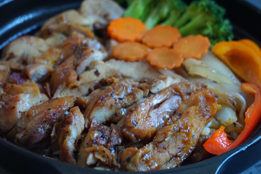 照烧鸡腿饭