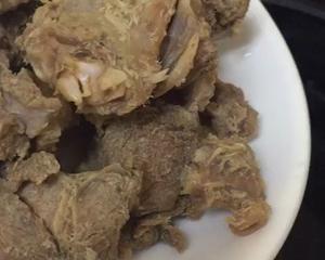 🍄靓汤之姬松茸、鲜嫩茶树菇炖老鸭🦆的做法 步骤2