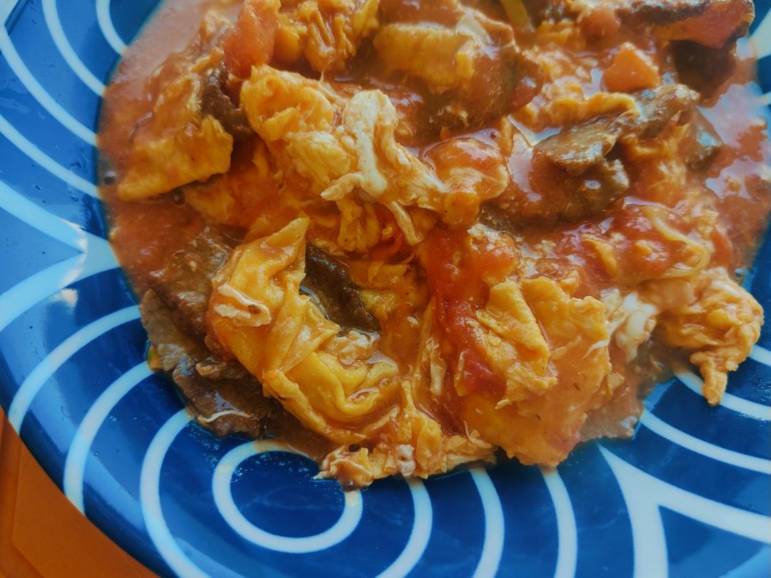 酸甜浓郁～超开胃🔥番茄滑蛋牛肉饭