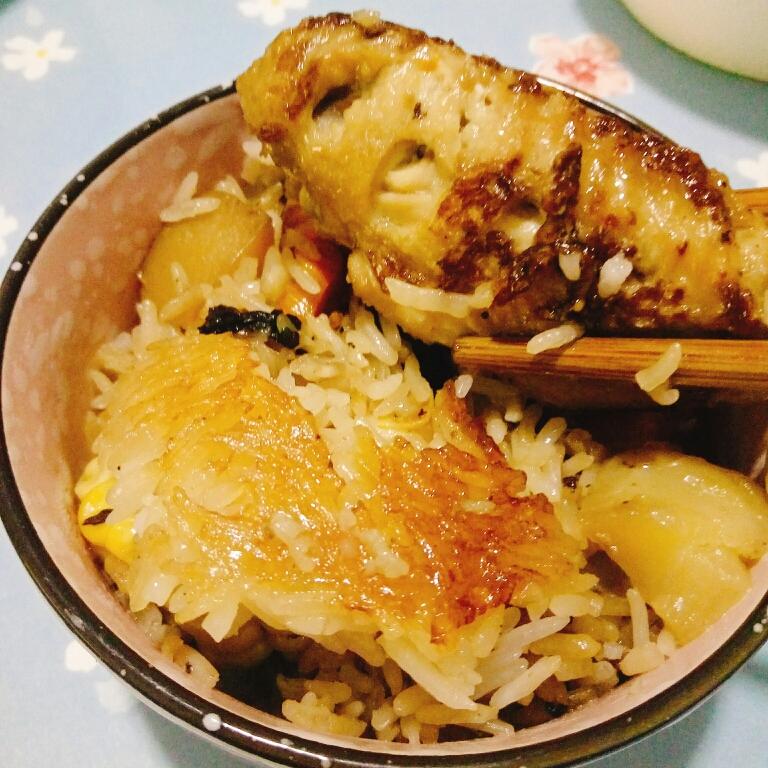 秘制鸡翅焖饭（孩子的最爱）