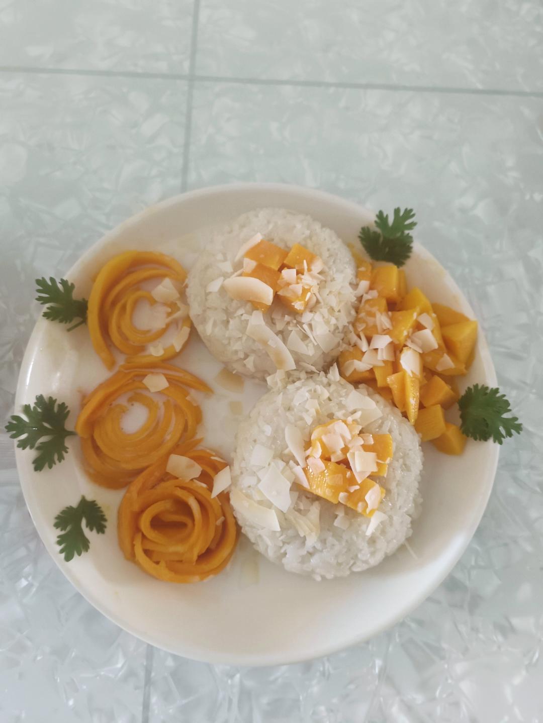 简单不输餐厅❗软糯香甜🥥椰汁芒果糯米饭