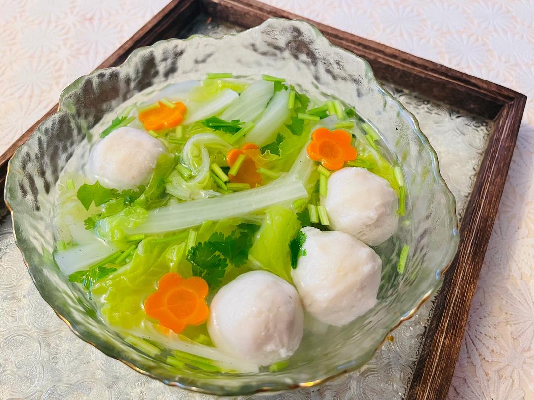 娃娃菜鱼丸汤的做法