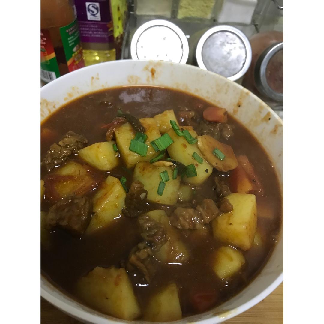 土豆炖牛肉