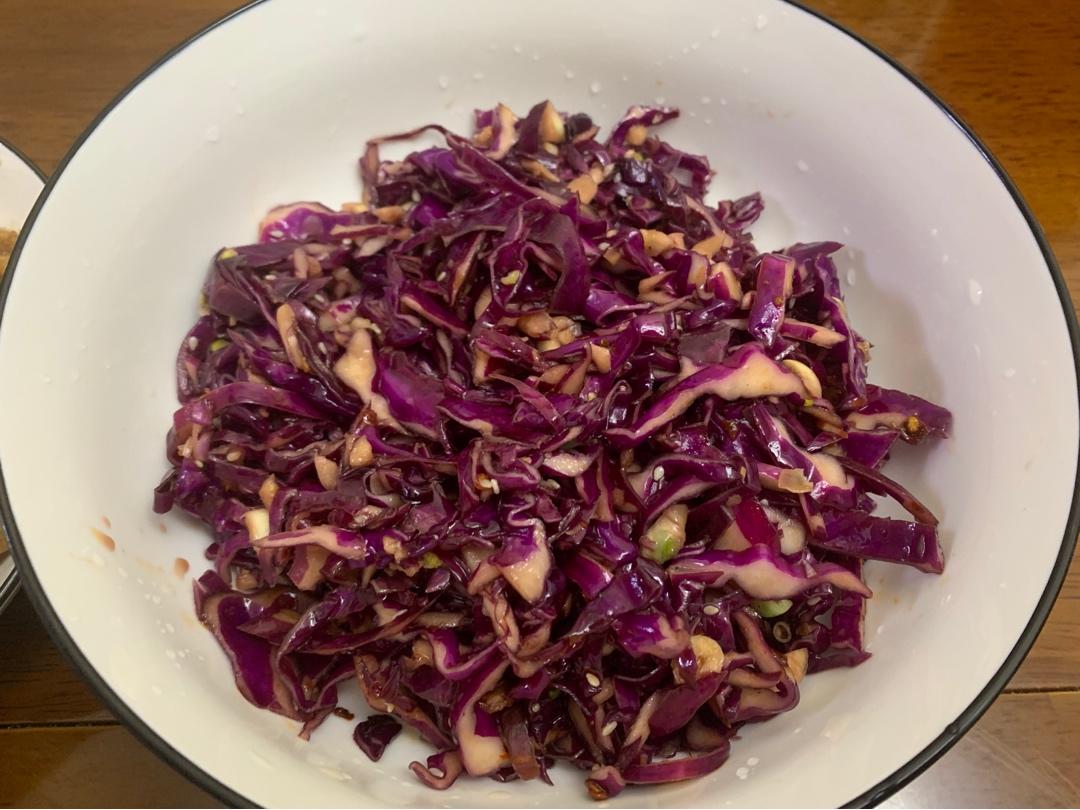凉拌紫甘蓝