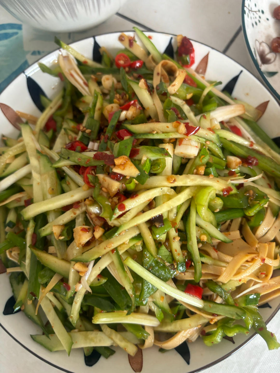 超级爽口开胃的凉拌豆皮