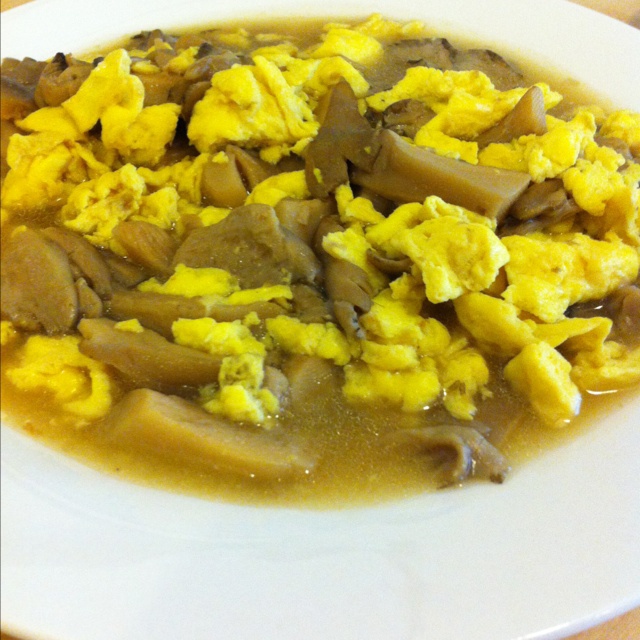 鲜菇炒鸡蛋