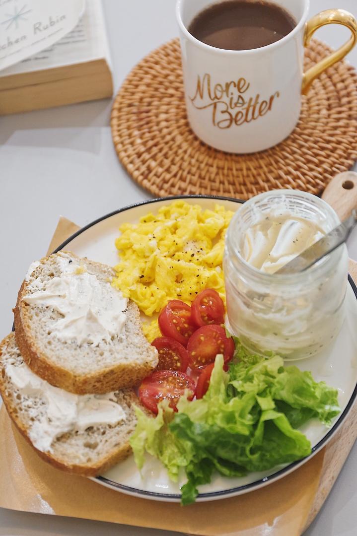 美式炒蛋 scrambled eggs