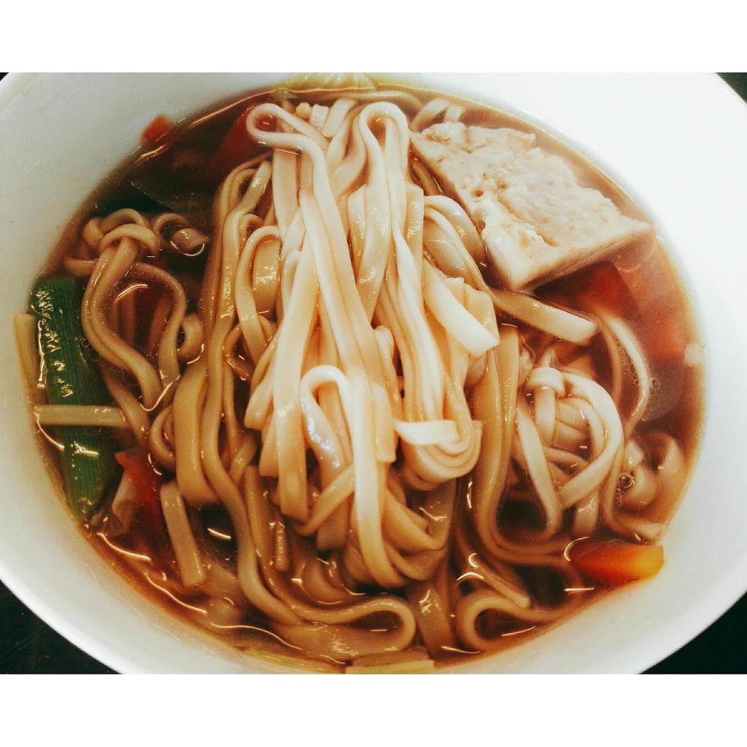 好吃快手阳春面